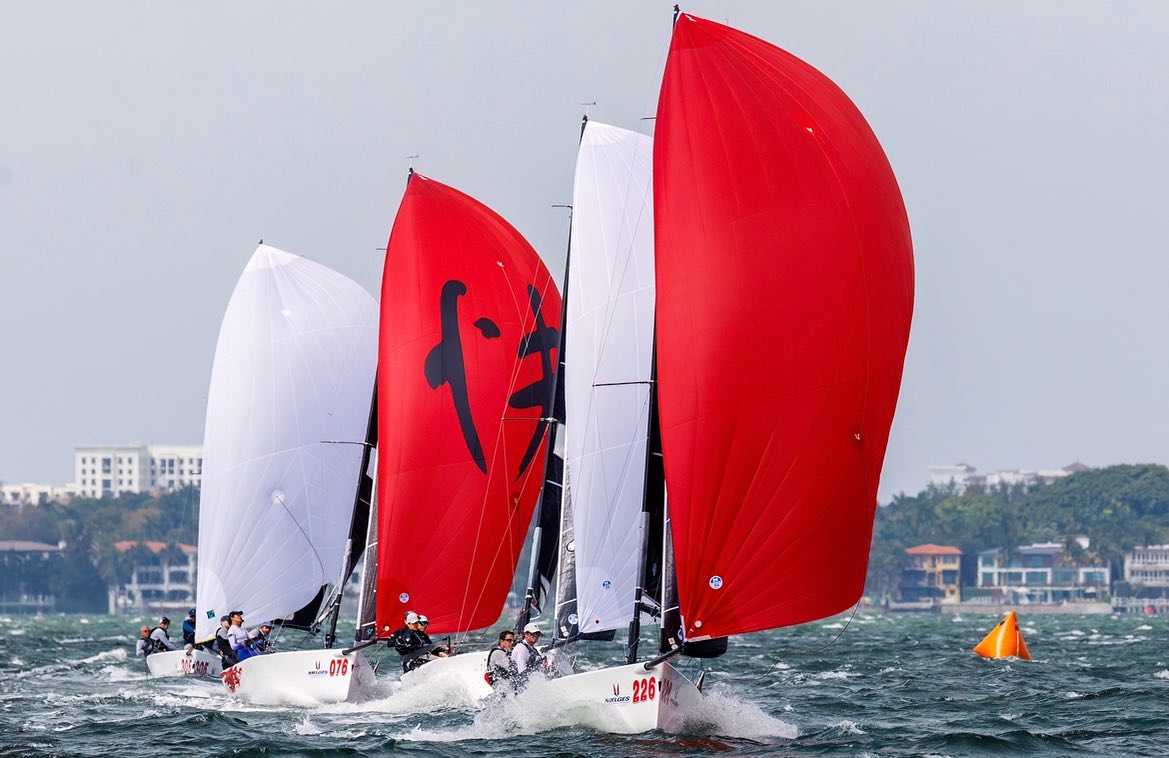 Sailing Paradise: Miami Hosts the M20 VxOne and Star Class Winter Series with RaceSense